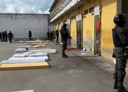 Polícia Penal e Ministério Público deflagram operação no presídio de Feira de Santana