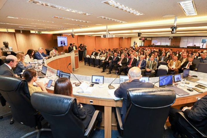TCE recomenda, com ressalvas, aprovação das contas da gestão de 2025 do governador Jerônimo Rodrigues