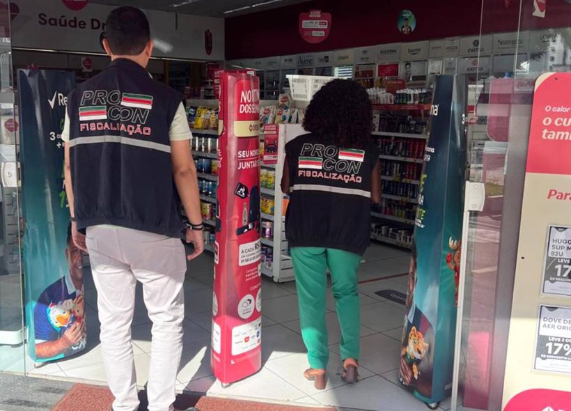 Farmácias em Feira de Santana são notificadas por exigência ilegal de CPF para descontos