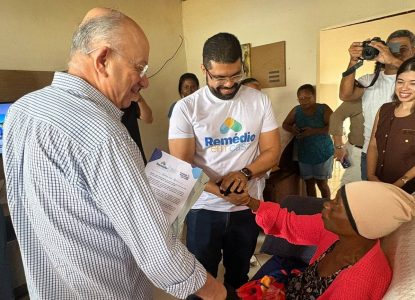 Remédio em Casa começa a transformar a rotina de pacientes domiciliados e acamados em Feira de Santana