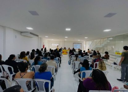 Professores da rede municipal de Feira de Santana aprovam paralisação para próxima segunda, 20