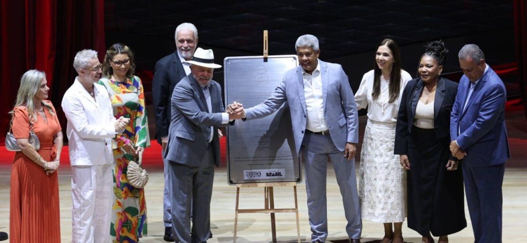 Teatro Castro Alves reabre após três anos com reforma histórica de R$ 260 milhões