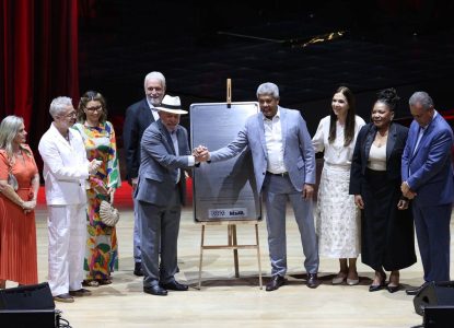 Teatro Castro Alves reabre após três anos com reforma histórica de R$ 260 milhões