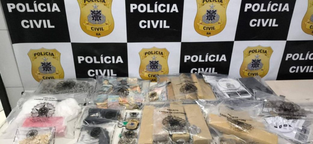 Polícia baiana prende mulher suspeita de liderar facção criminosa em cidades do interior