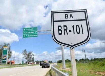 PRF desmente boato sobre queda de viaduto na BR-101 em Feira de Santana