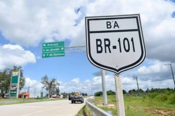 PRF desmente boato sobre queda de viaduto na BR-101 em Feira de Santana