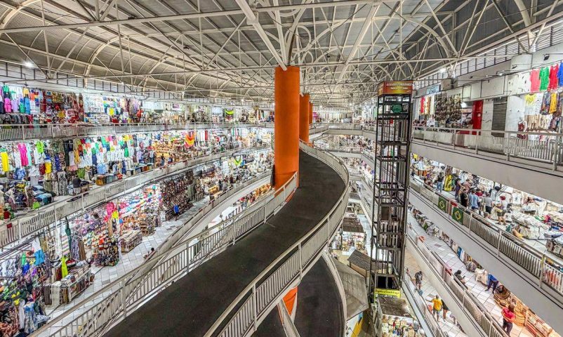 Acordo regulamenta trabalho no comércio em feriados no Brasil; entenda mudanças