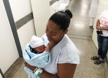 Atendimento ampliado: Hospital da Mulher passa a receber mães da comunidade aos sábados