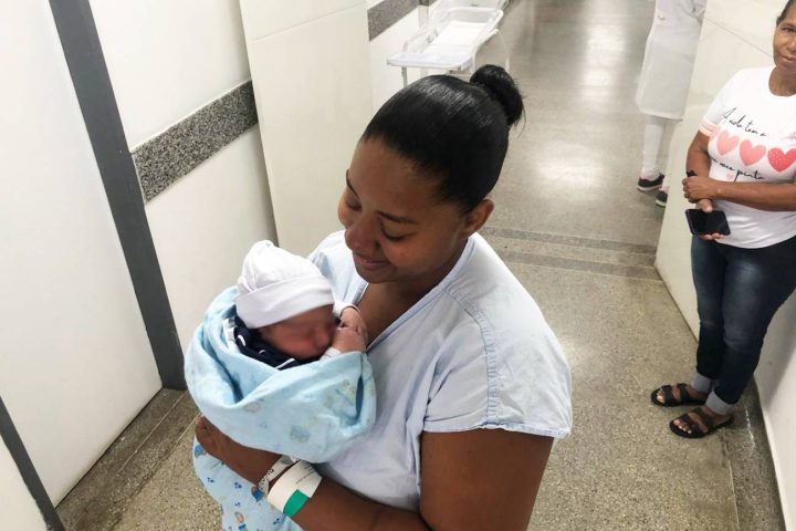 Atendimento ampliado: Hospital da Mulher passa a receber mães da comunidade aos sábados