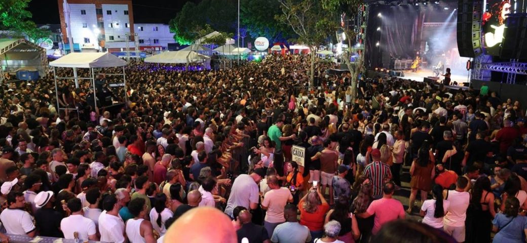 Aberto chamamento público para elaboração do projeto executivo e cenográfico do Natal Encantado 2026