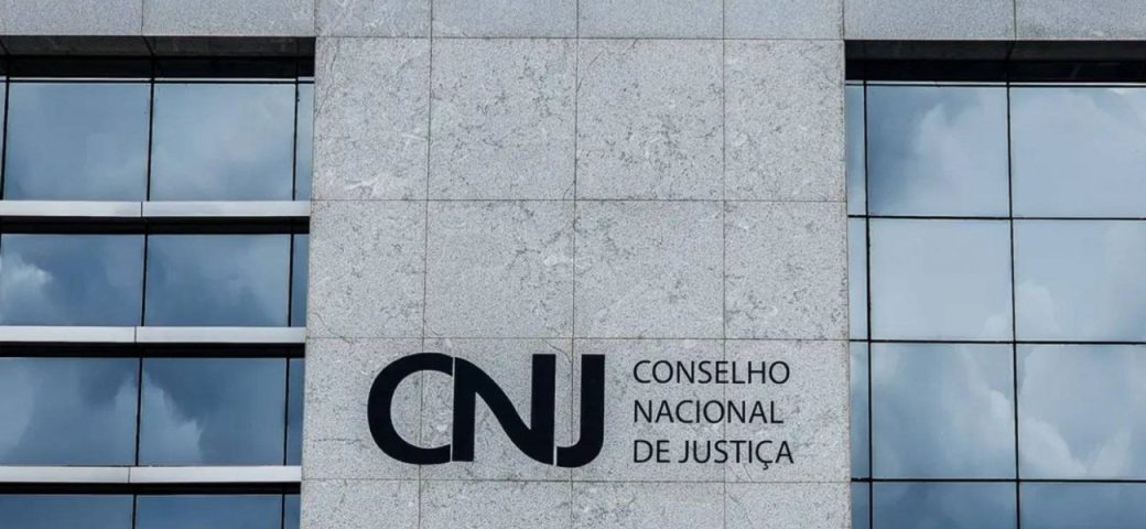 Conselho Nacional de Justiça aprova fim da aposentadoria compulsória como punição máxima a juízes