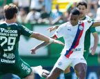 Bahia fica na frente por três vezes, mas cede empate para Chapecoense pelo Brasileirão 2026