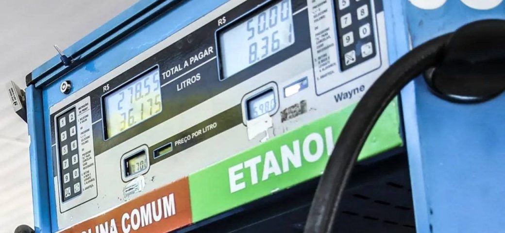 Governo sanciona lei que pode reduzir impostos sobre combustíveis
