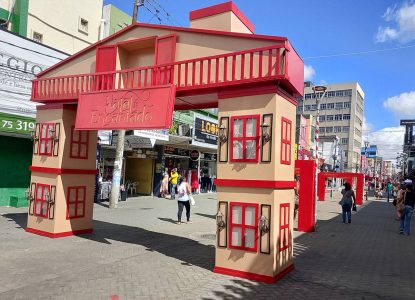 Saiba detalhes da decoração natalina em Feira de Santana
