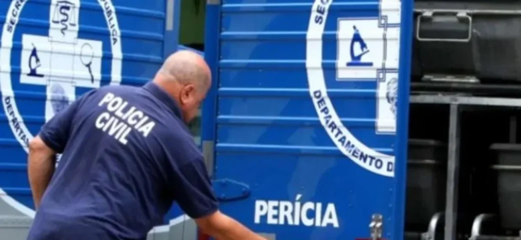 Mulher e filho de 3 anos são encontrados mortos dentro de casa em Feira de Santana