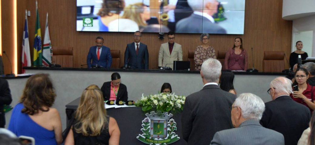 50 anos da UEFS é celebrado na Câmara Municipal de Feira de Santana
