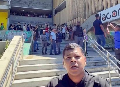 Deputado estadual pela Bahia e candidato à reeleição entra em universidade e protagoniza confusão que vira caso de Polícia