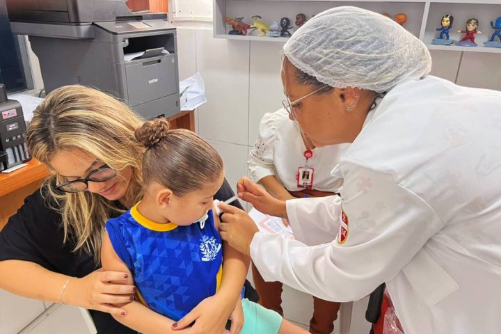 Dia D: Feira de Santana realiza multivacinação para crianças e adolescentes neste sábado, 22