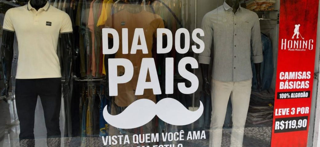 Dia dos Pais: maior participação dos pais na família impulsiona crescimento no comércio de Feira de Santana