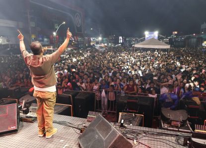 Fé e louvor marcam encerramento da 31ª Marcha para Jesus em Feira de Santana