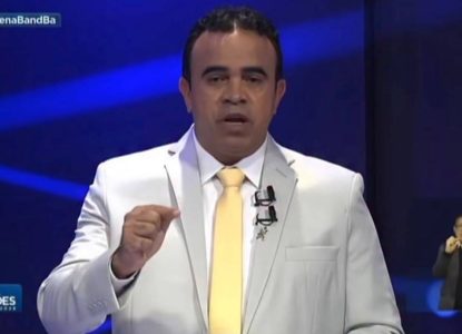 Durante debate, Ronaldo Mansur faz ataque a Bolsonaro: “Genocida lá ele”