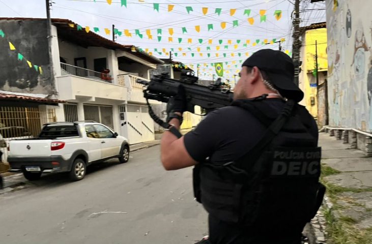 Operação Nexus: seis integrantes de grupo que vendia armas e drogas por delivery são presos