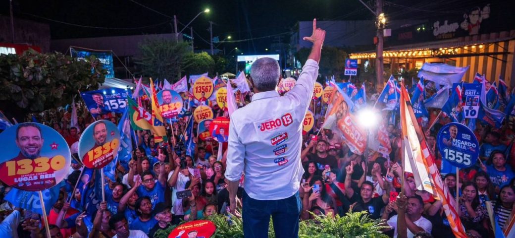 Candidato à reeleição, Jerônimo Rodrigues encerra agenda de sábado, 22, com comício em Ribeira do Pombal