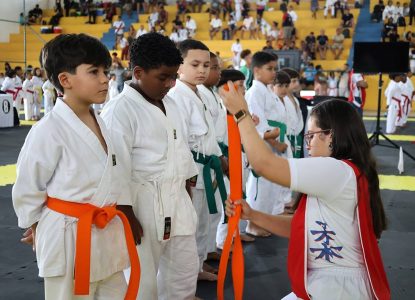 Campeonato Baiano de Karatê reúne atletas de diferentes idades no Ginásio Oyama Pinto