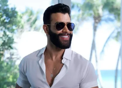 Justiça manda cantor Gusttavo Lima pagar R$ 148 mil por expor telefone em música