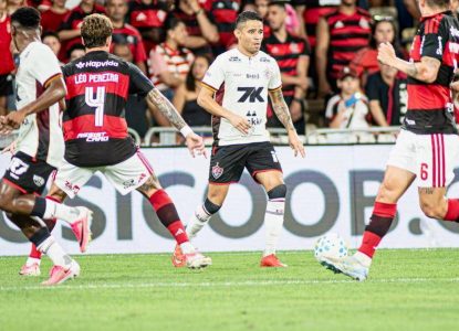 Flamengo domina Vitória e vence duelo de rubro-negros pelo Campeonato Brasileiro 2026