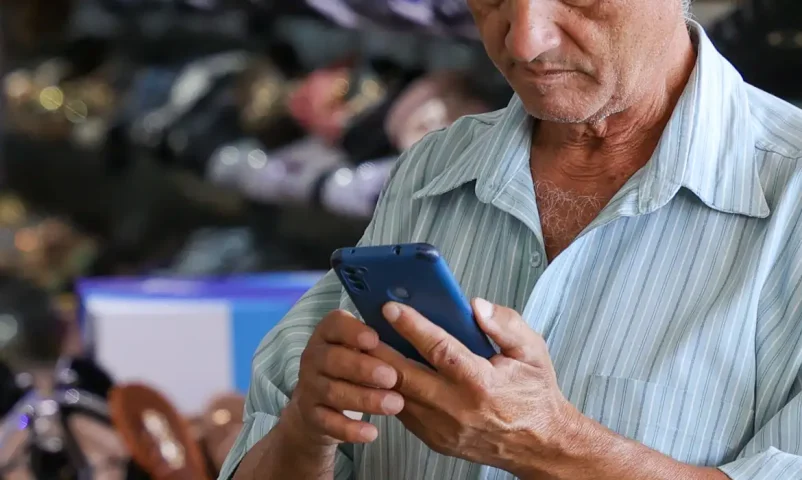 Mais de 3 milhões de pessoas com benefícios federais são bloqueadas em bets
