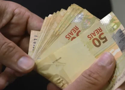Salário mínimo 2027: governo divulga valor previsto para o próximo ano