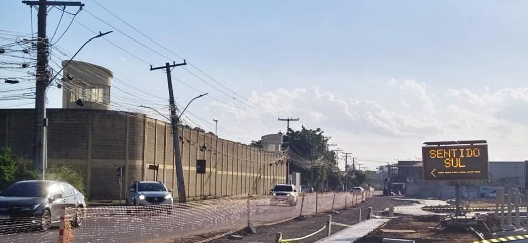 Obras de duplicação da Avenida Artêmia Pires causam interdição de novo trecho a partir desta terça, 15