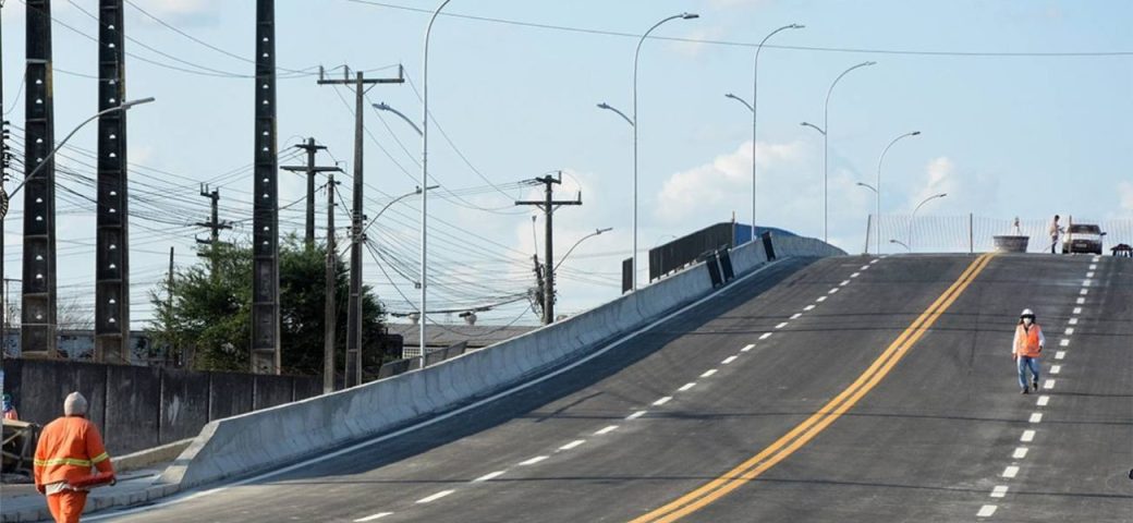 Trânsito sob viaduto Deputado Wilson da Costa Falcão em Feira de Santana será alterado devido às obras no Anel de Contorno
