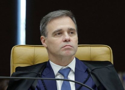 André Mendonça rejeita ação que questionava reajuste do Bolsa Família