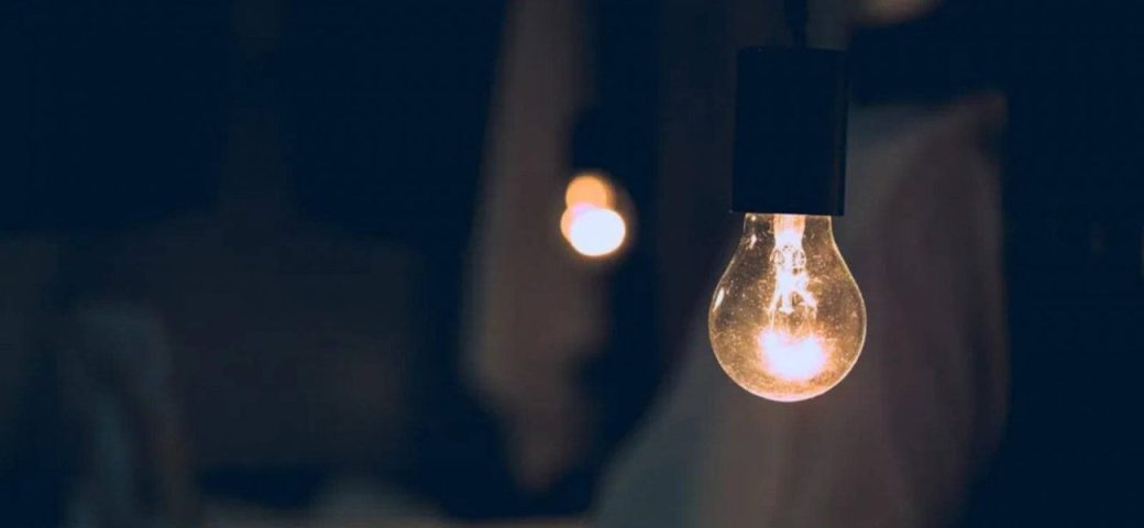 Aneel projeta aumento de 9,4% na conta de luz, quase o dobro da inflação