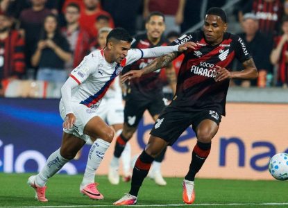 Everaldo perde pênalti nos acréscimos e Bahia é derrotado pelo Athletico-PR