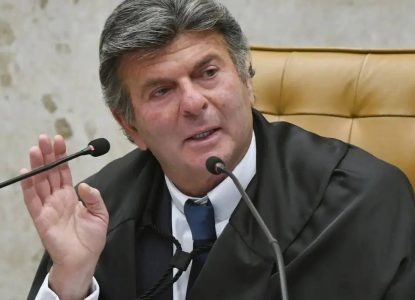 Ministro Luiz Fux suspende decisão de Flávio Dino e publicações sobre Nossa Senhora Aparecida devem ser retiradas do ar
