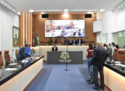 Câmara de Feira de Santana aprova projeto de lei que permite a Prefeitura pagar aluguel de permissionários do Shopping Popular