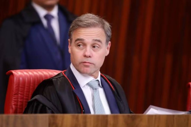 Ministro André Mendonça sugere que novos elementos apresentados pela PF sejam analisados em plenário no STF