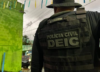 Suspeito de matar filha de PMs em Salvador se apresenta em delegacia; homem conduzido anteriormente foi liberado