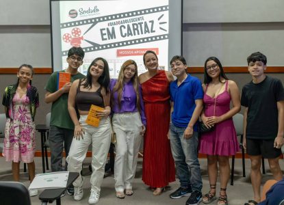 Terceira edição do “Em Cartaz” promove diálogo sobre adolescência em Feira de Santana