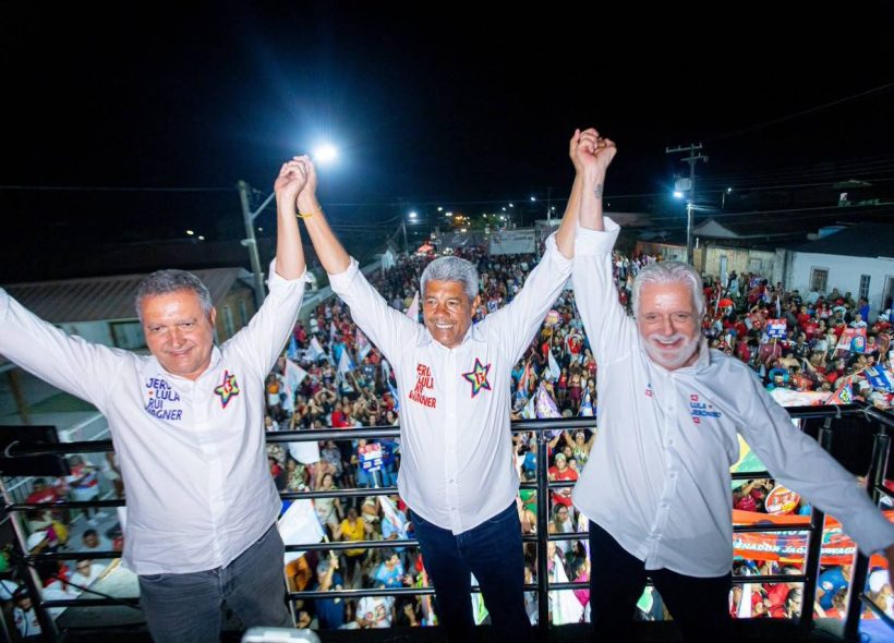 Em Prado, no extremo-sul da Bahia, Jerônimo Rodrigues promete unidade de saúde para indígenas