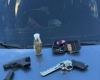 Serrinha: homem e mulher são presos em flagrante com armas e drogas