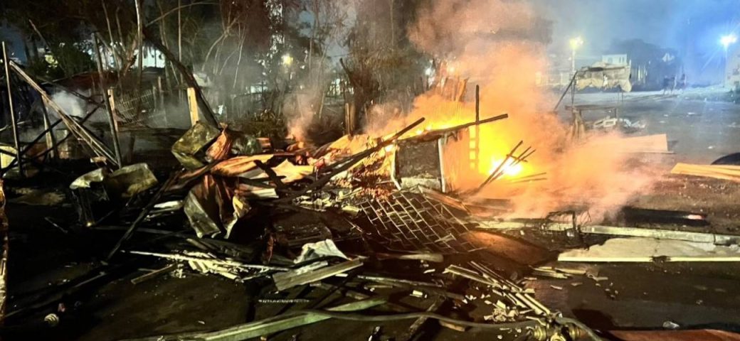 Princípio de incêndio na feira-livre da Estação Nova, em Feira de Santana, foi controlado rapidamente