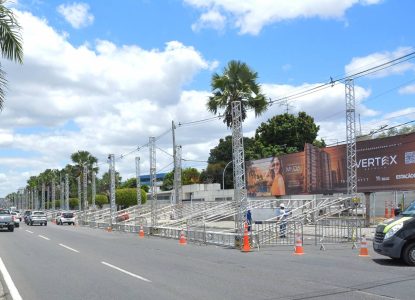 Começa montagem de camarotes para Micareta de Feira 2026