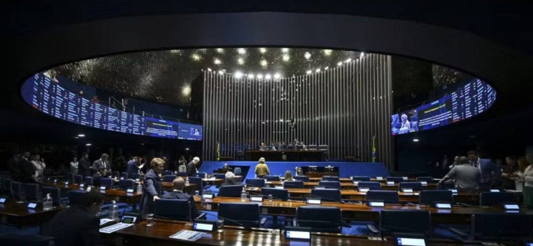 Com 28 senadores, PL terá maior bancada do Senado em 2027