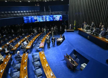 Veja quem são os novos senadores e como fica composição do Senado