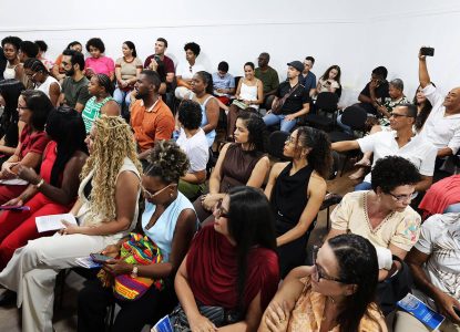51 novos professores são empossados na municipal de Feira de Santana