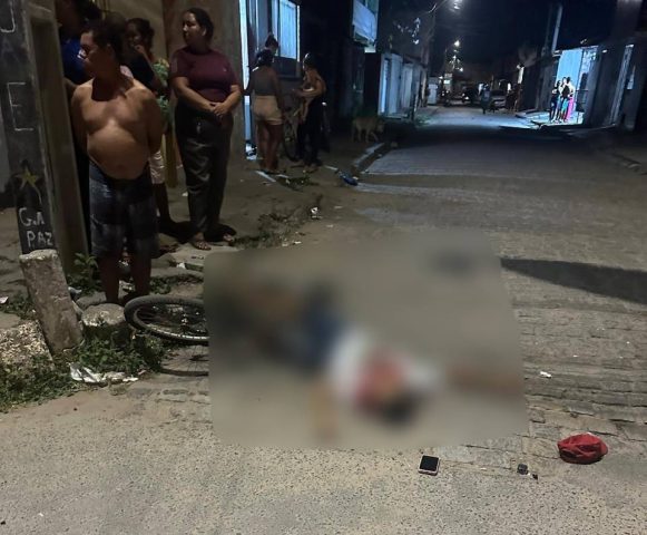 Adolescente morre vítima de tiros no conjunto George Américo, em Feira de Santana